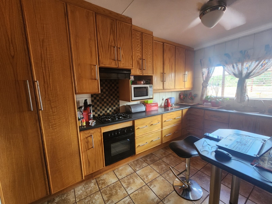 3 Bedroom Property for Sale in Kathu Northern Cape